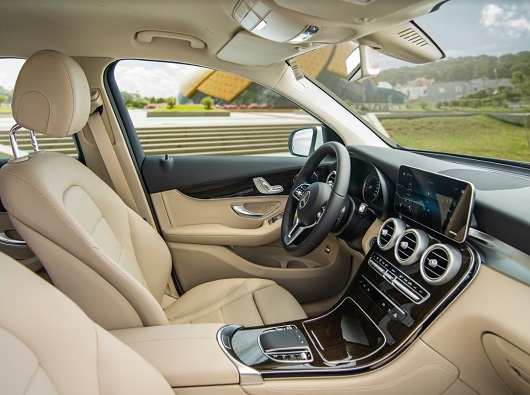 giá lăn bánh xe Mercedes-Benz GLC 200 2020